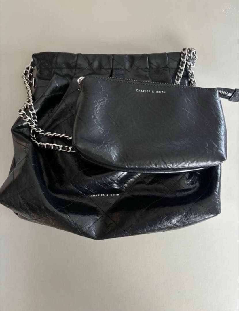 Duo ドゥオ ブレードチェーンハンドルホーボーバッグ - ブラック