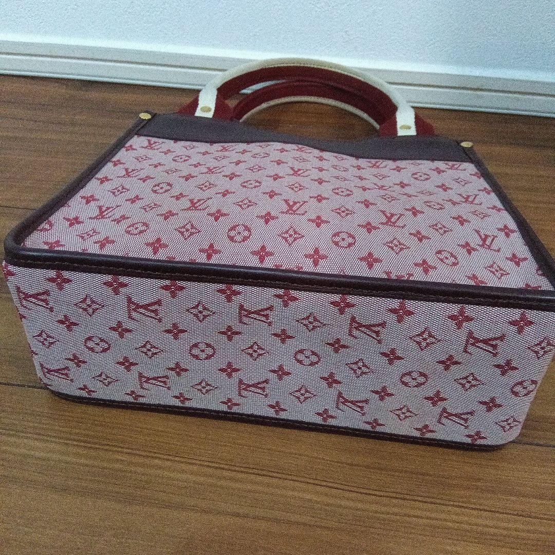 ルイヴィトン　ハンドバック　サックキャトリーン