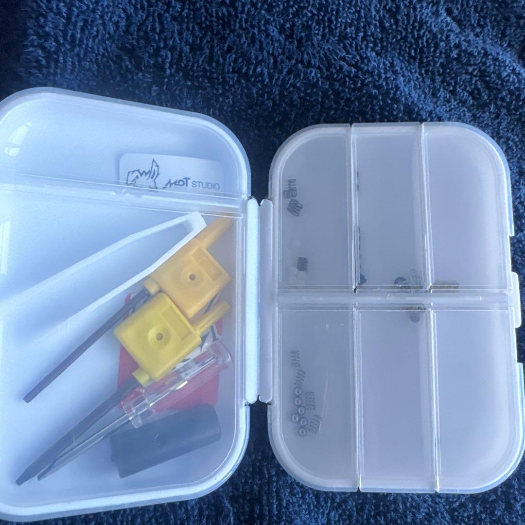 MOT SNAP VIP フィジェットトイ　音叉内蔵 ジルコニウム製　正規品