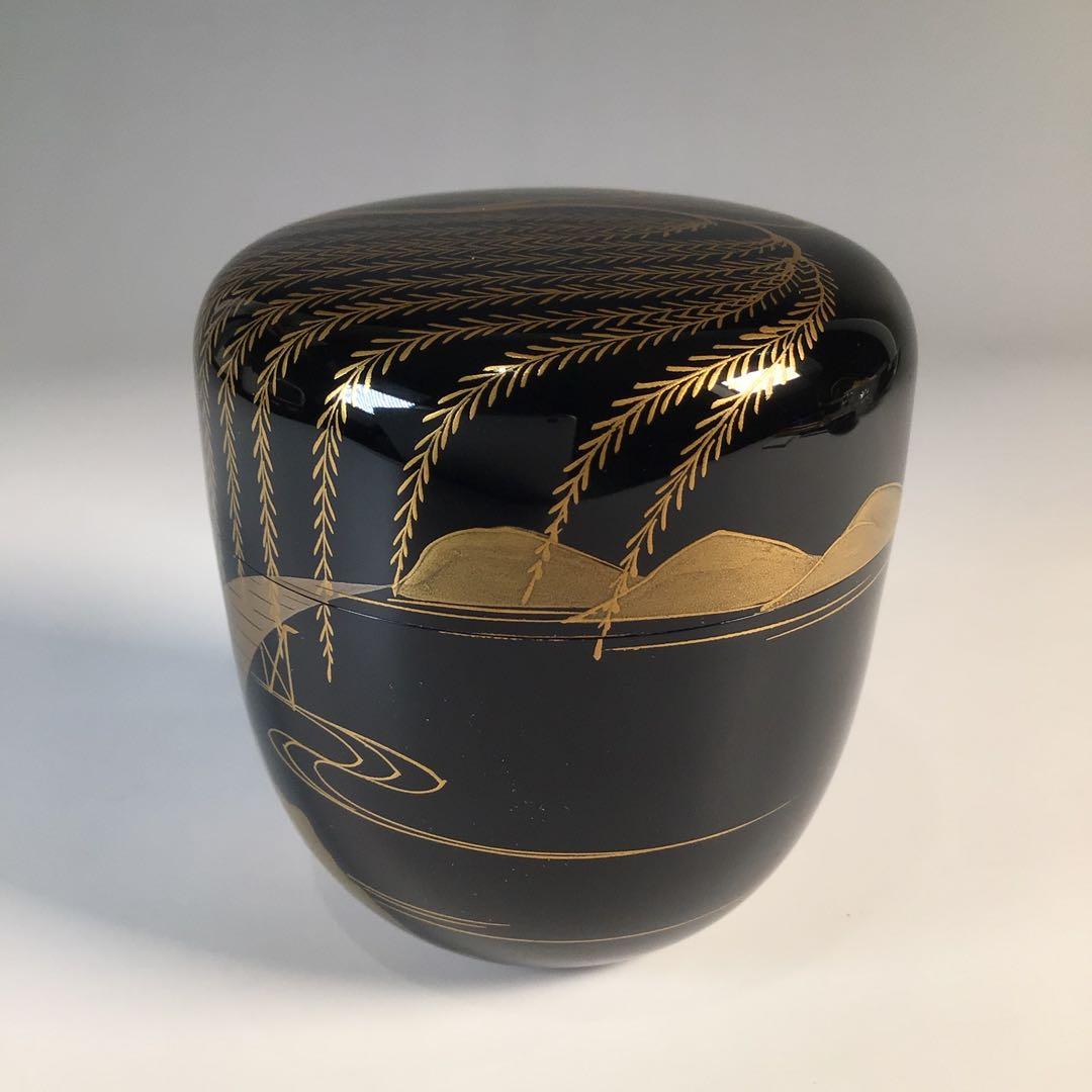 Ｍ２１５　棗　『塗師　多田桂寛作』『黒漆塗』『金柳橋蒔絵』『中棗』　共箱　茶道具