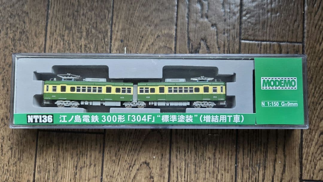 MODEMO NT136 江ノ島電鉄300形「304F」標準塗装(増結用T車)