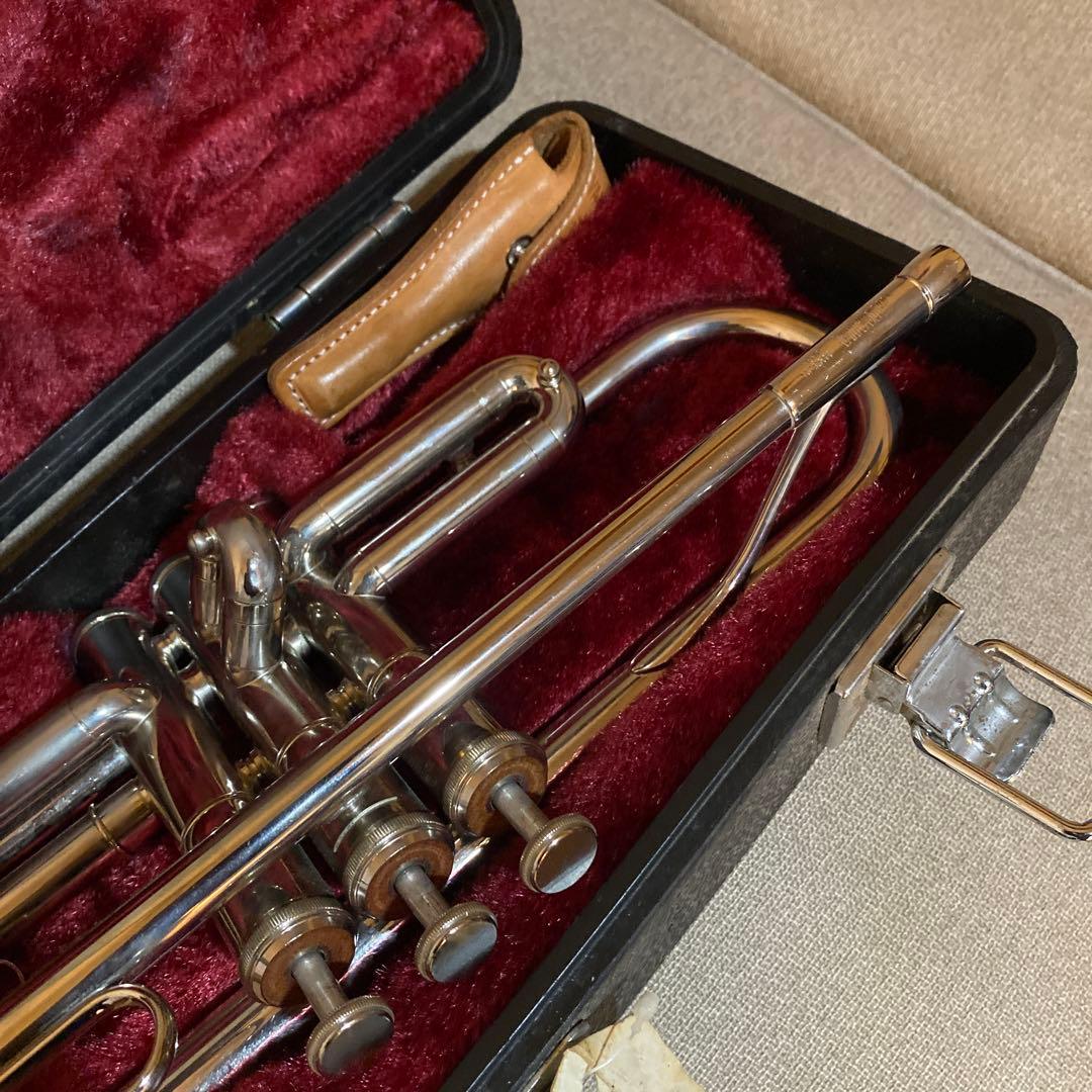 Yamaha YTR1310トランペット本体 日本製 マウスピース付き