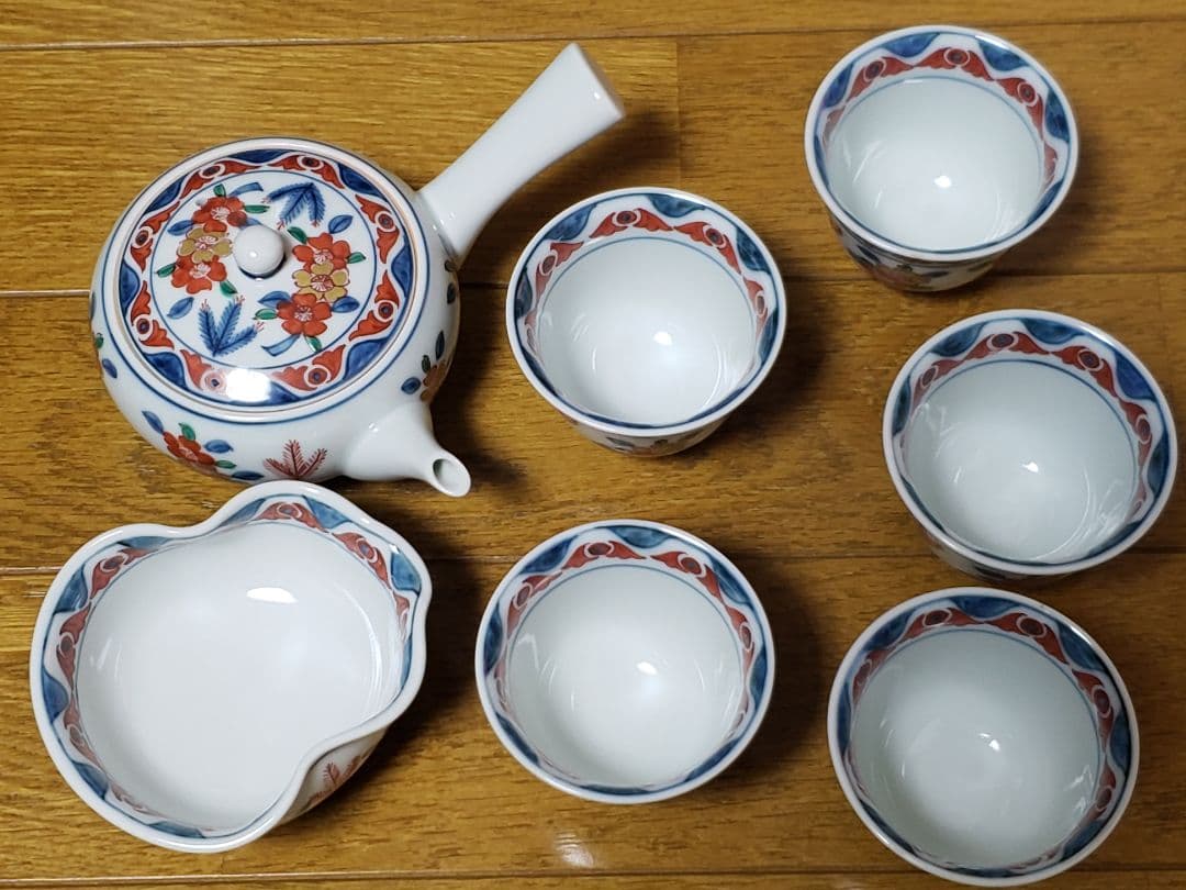 四季夢彩 金彩古伊万里 湯呑み 5客 急須セット 茶托付き ふた付き 化粧