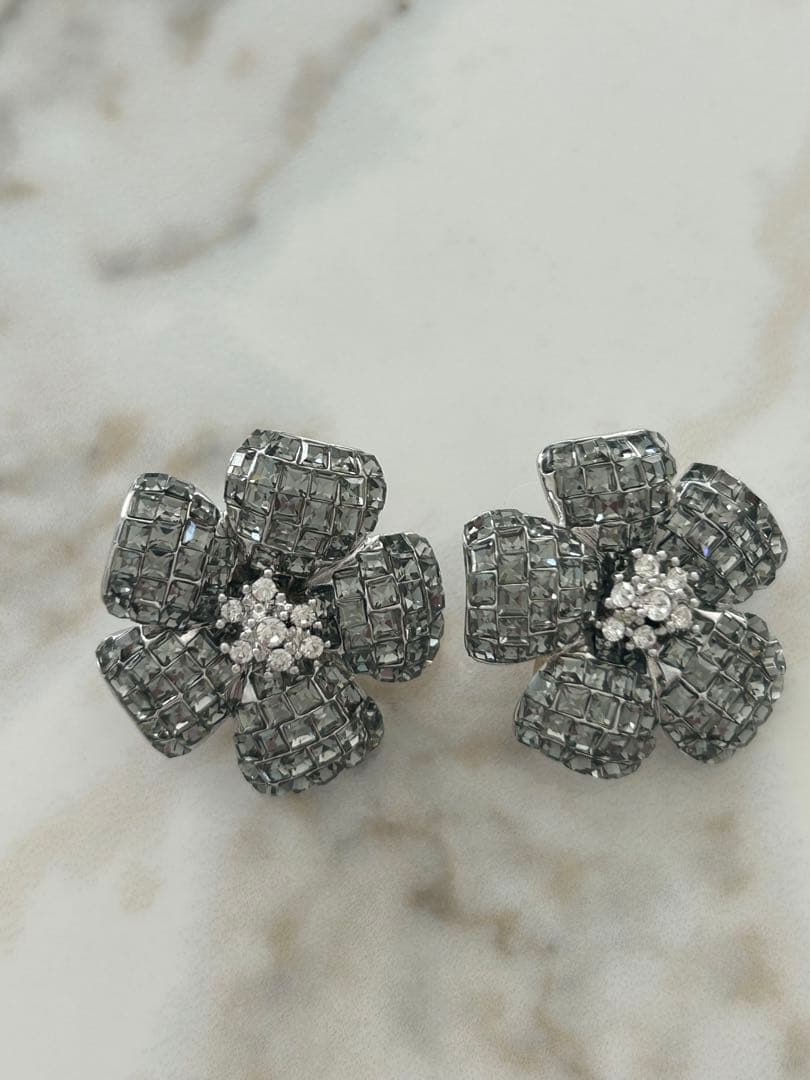 MADAM】タイのお守りプラクルアン！マザームーン！ギャンブル運が極超