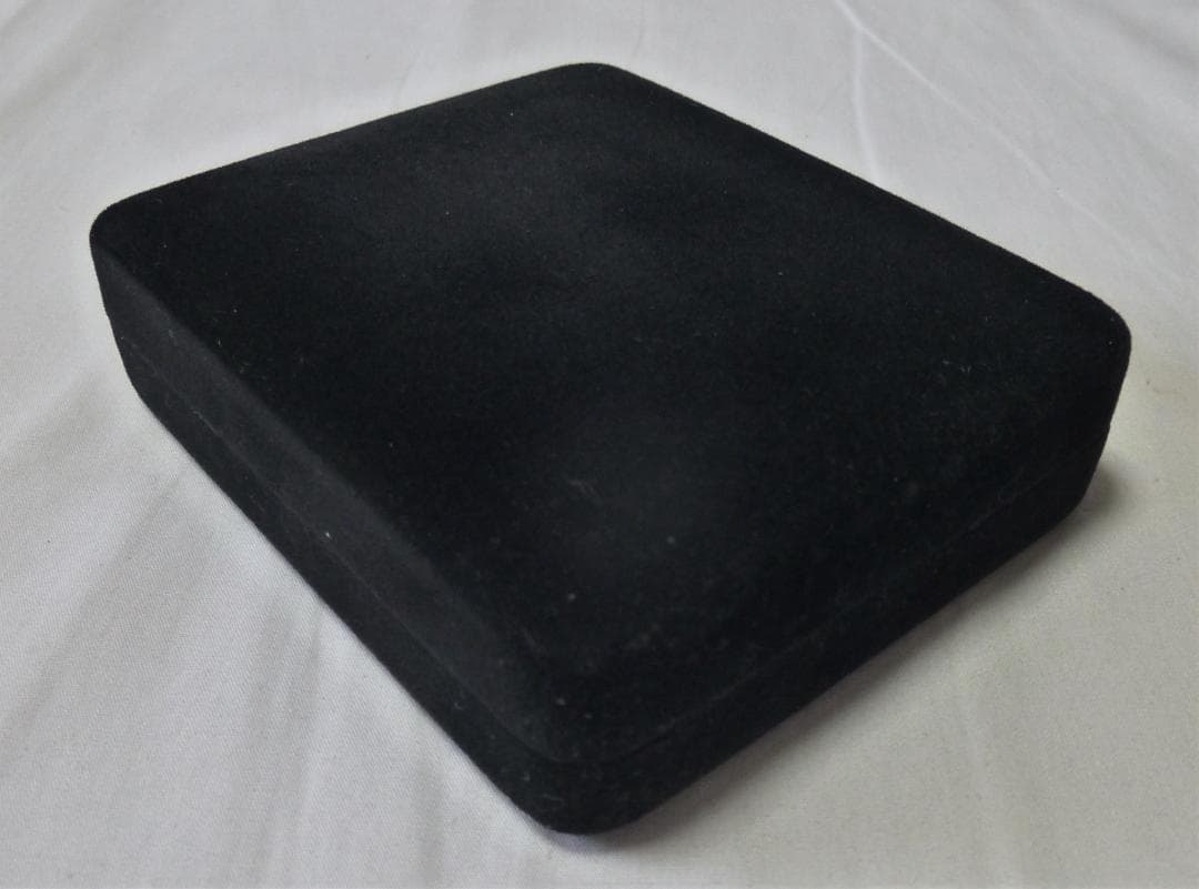 ハードロックカフェ名古屋　ミレニアムピンセット