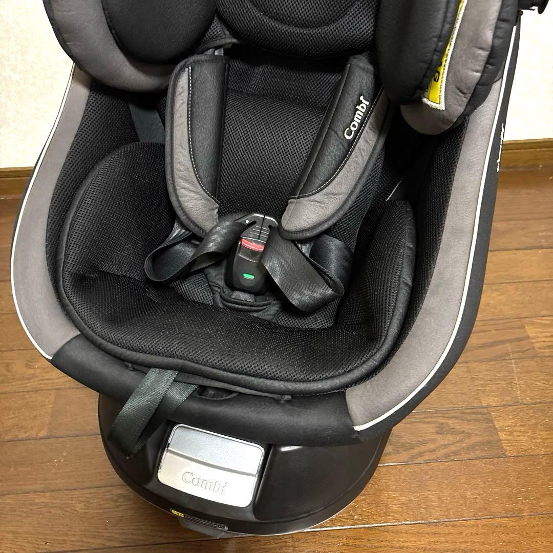 【良品】combi クルムーヴ スマート シートベルト固定 新生児OK