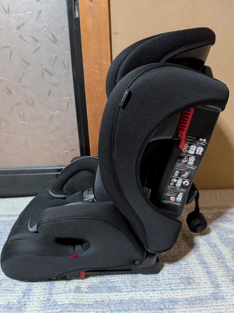 美品 クレイドル ハーネスジュニア ISOFIX　１～11歳