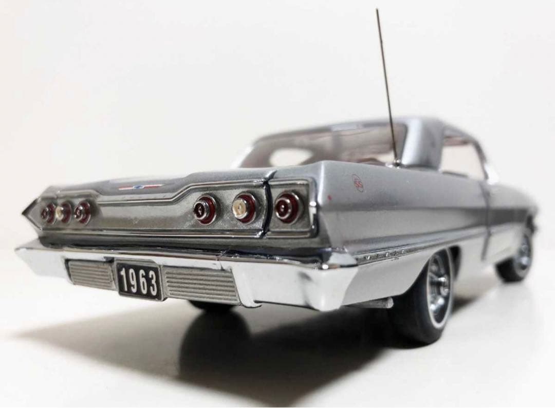 フランクリンミント 1960シボレーインパラ リミテッドエディション 1