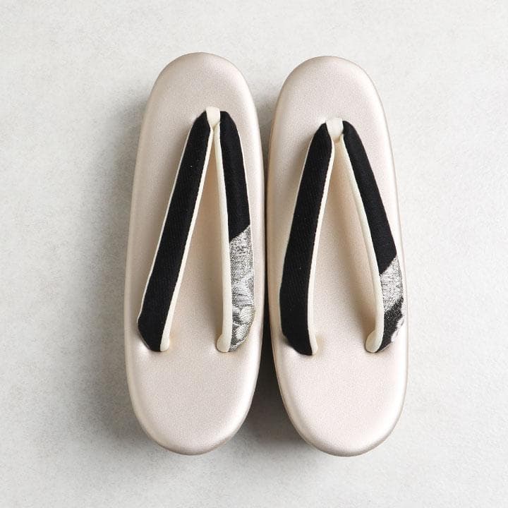 【新品】草履バッグセット　厚底草履　古典模様　24cm　03089