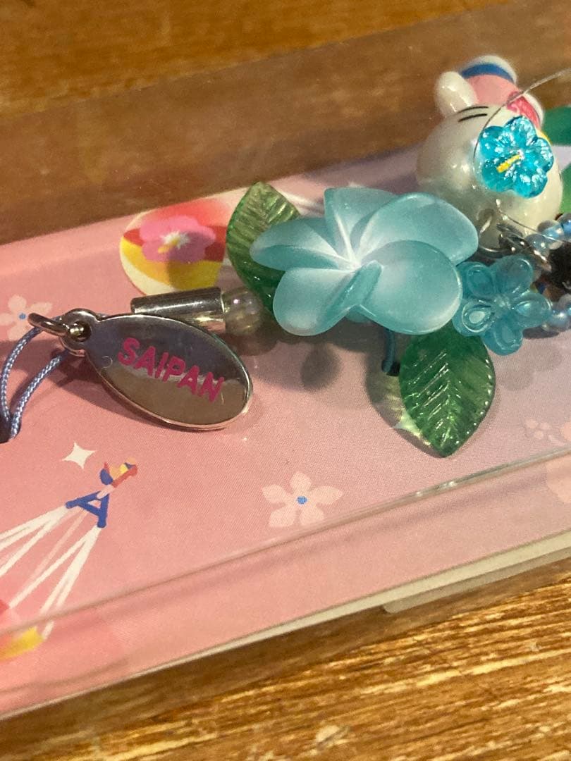 HELLO KITTY ハローキティ キティちゃん 日焼け ハワイ グアム