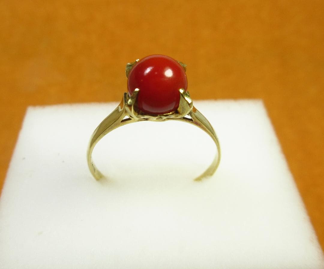 １８金指輪・赤珊瑚　「赤サンゴ」　リング・１２号