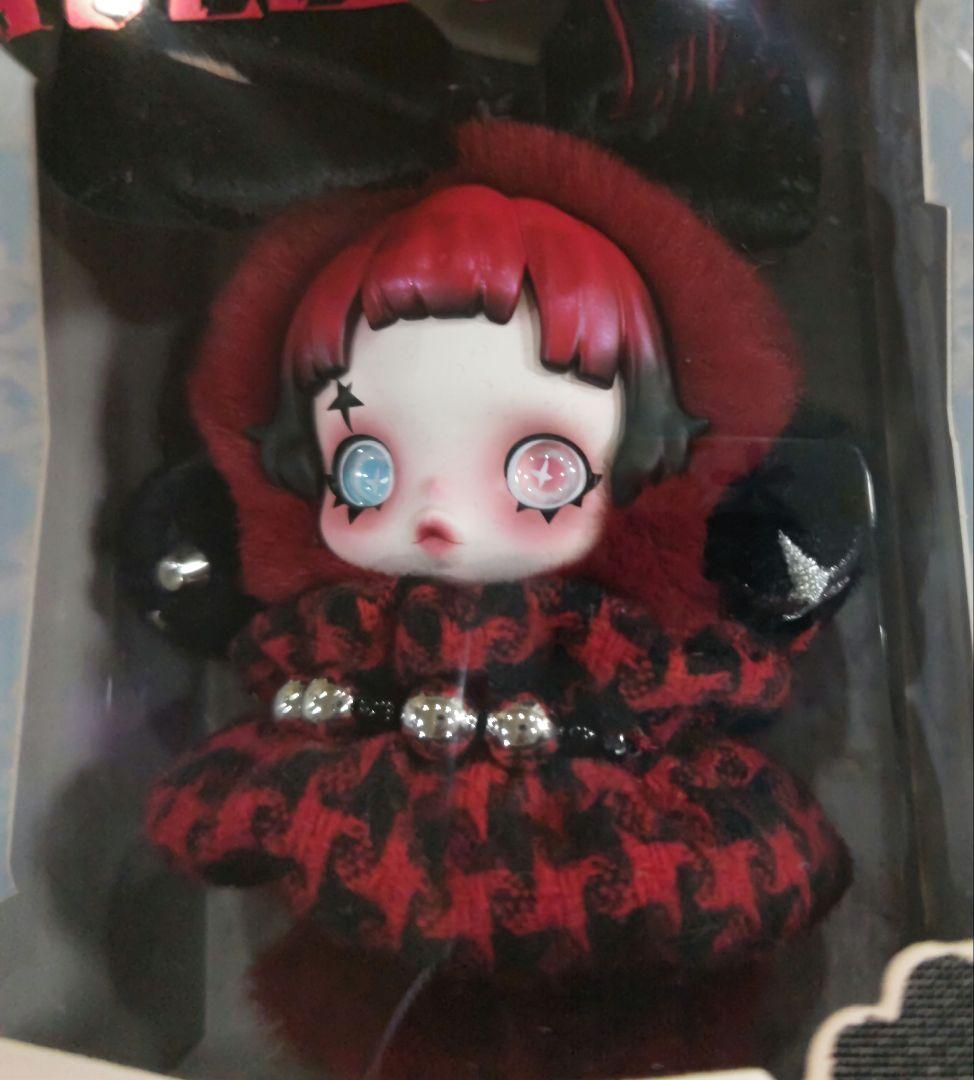 POPMART SKULLPANDA 6Khzヨーロッパ限定　UE