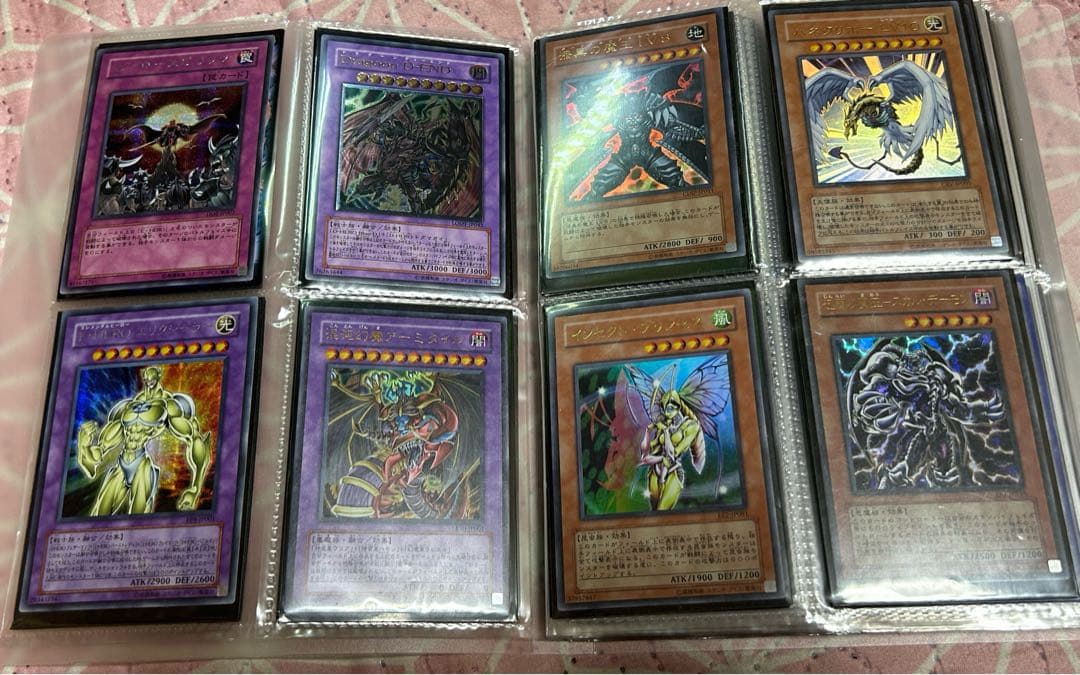 遊戯王OCGカード１１６枚セットケース、スリーブ入り