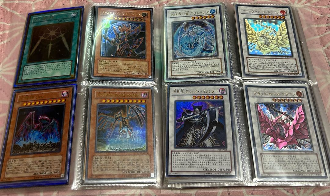 遊戯王OCGカード１１６枚セットケース、スリーブ入り