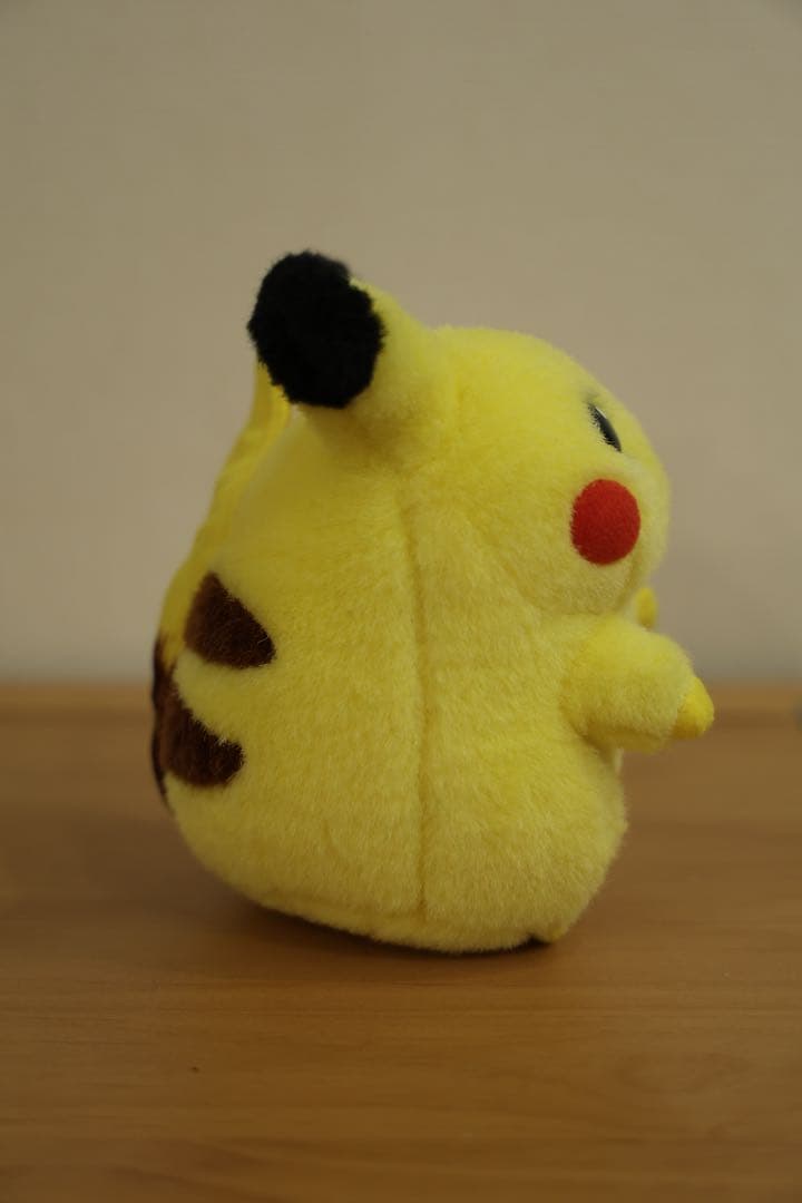 AAAA様 2体 初代ピカチュウ 原寸大ぬいぐるみ トミー(TOMY)|ピカチュウ