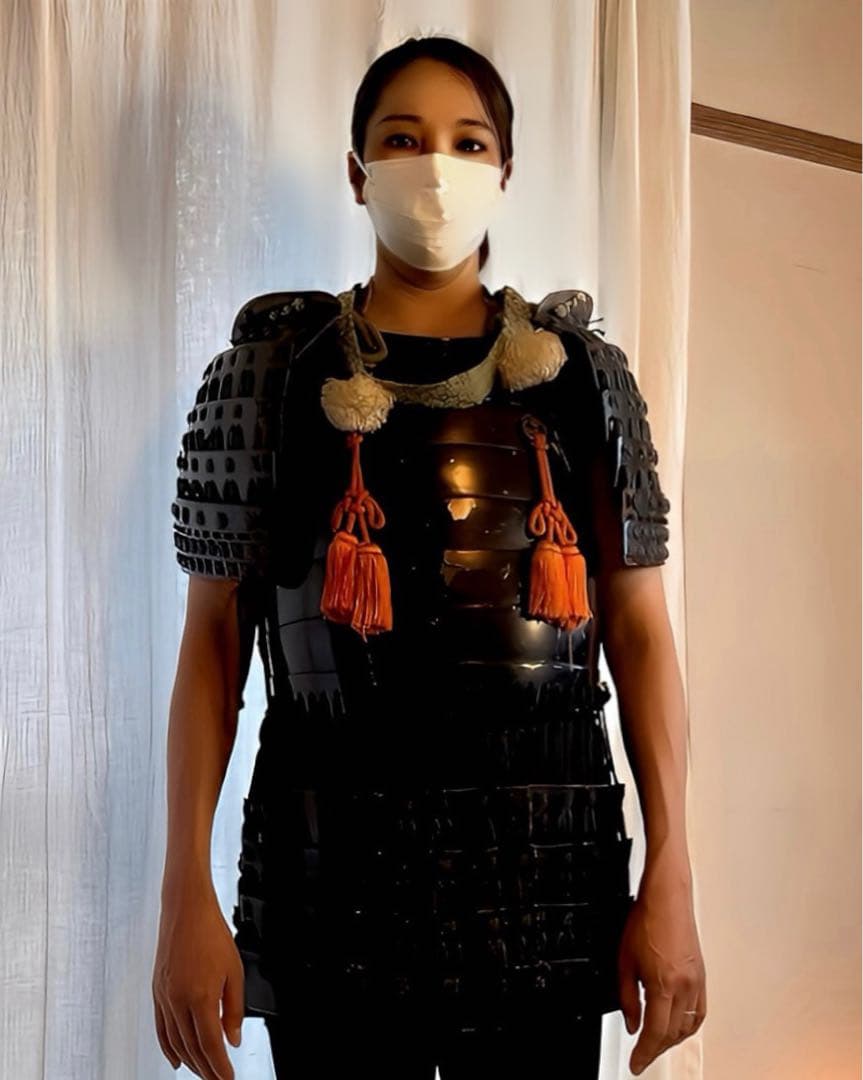 【本歌】江戸初期 日本 甲冑 （等身大）鎧 一式『在銘あり』