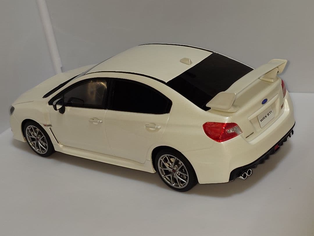 京商 サムライ 1/18 WRX STI ホワイト ミニカー 1/18