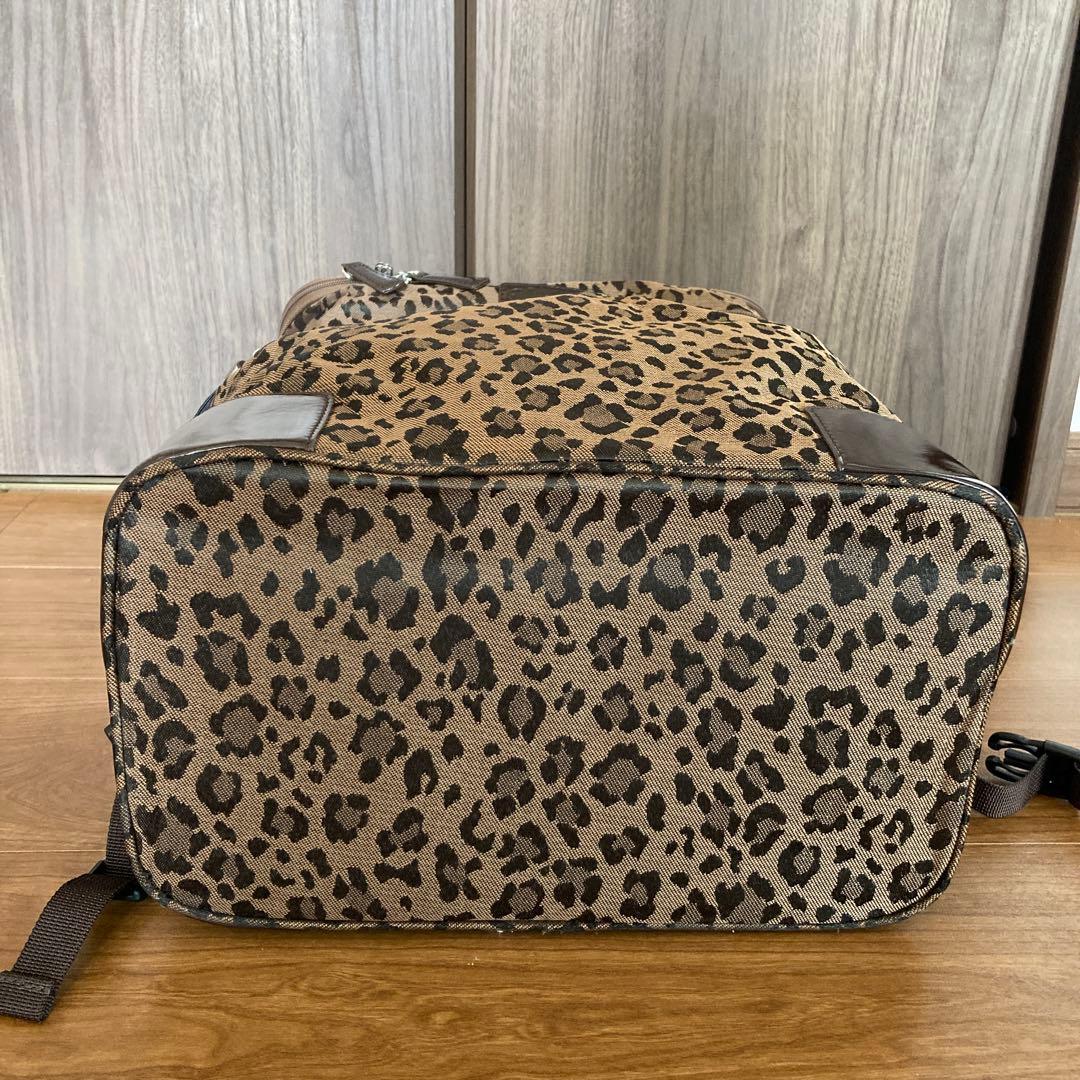 SWANY スワニー 座れるキャリーバッグ ヒョウ柄 レオパード柄 座面付き