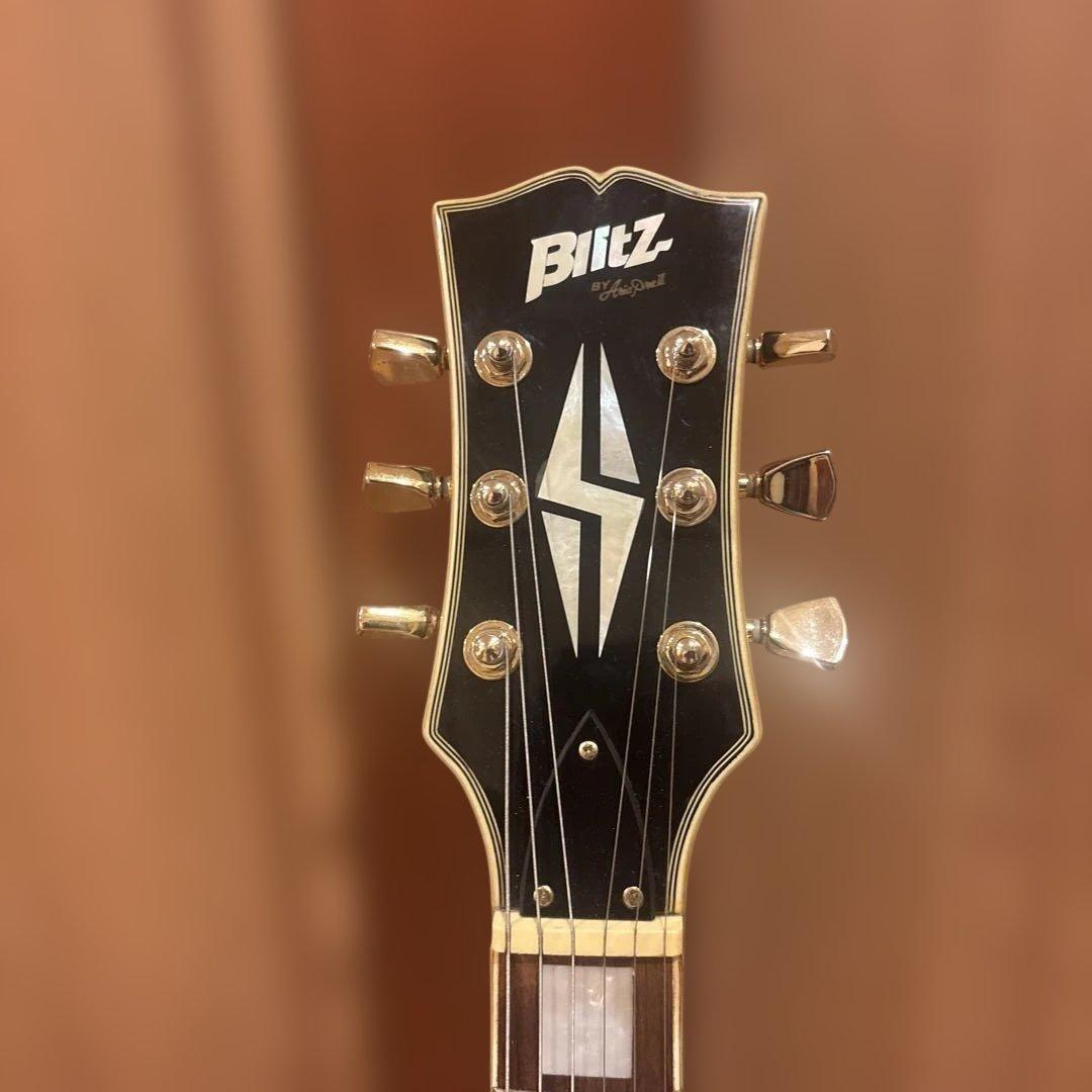 ”ぼっちざろっく”Blitz BLACKレスポールカスタムタイプ 新品弦張替済