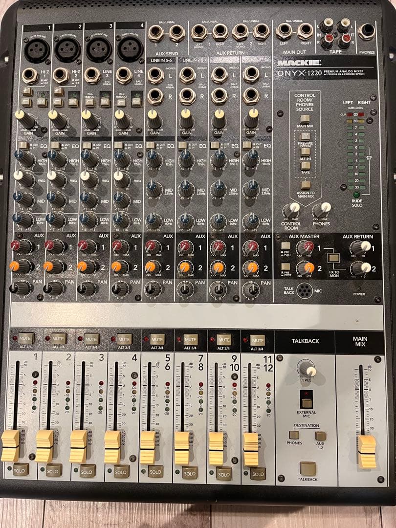 MACKIE ONYX 1220 アナログミキサー