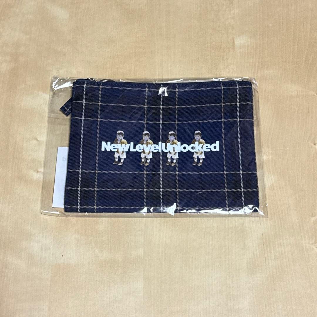 ミセス 若井滉斗 バースデーグッズ ポーチ 未開封 - メルカリ