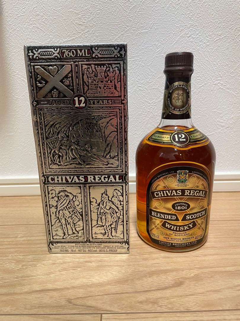 古酒2本 ロイヤルサルート21年 赤 シーバスリーガル12年 未開封