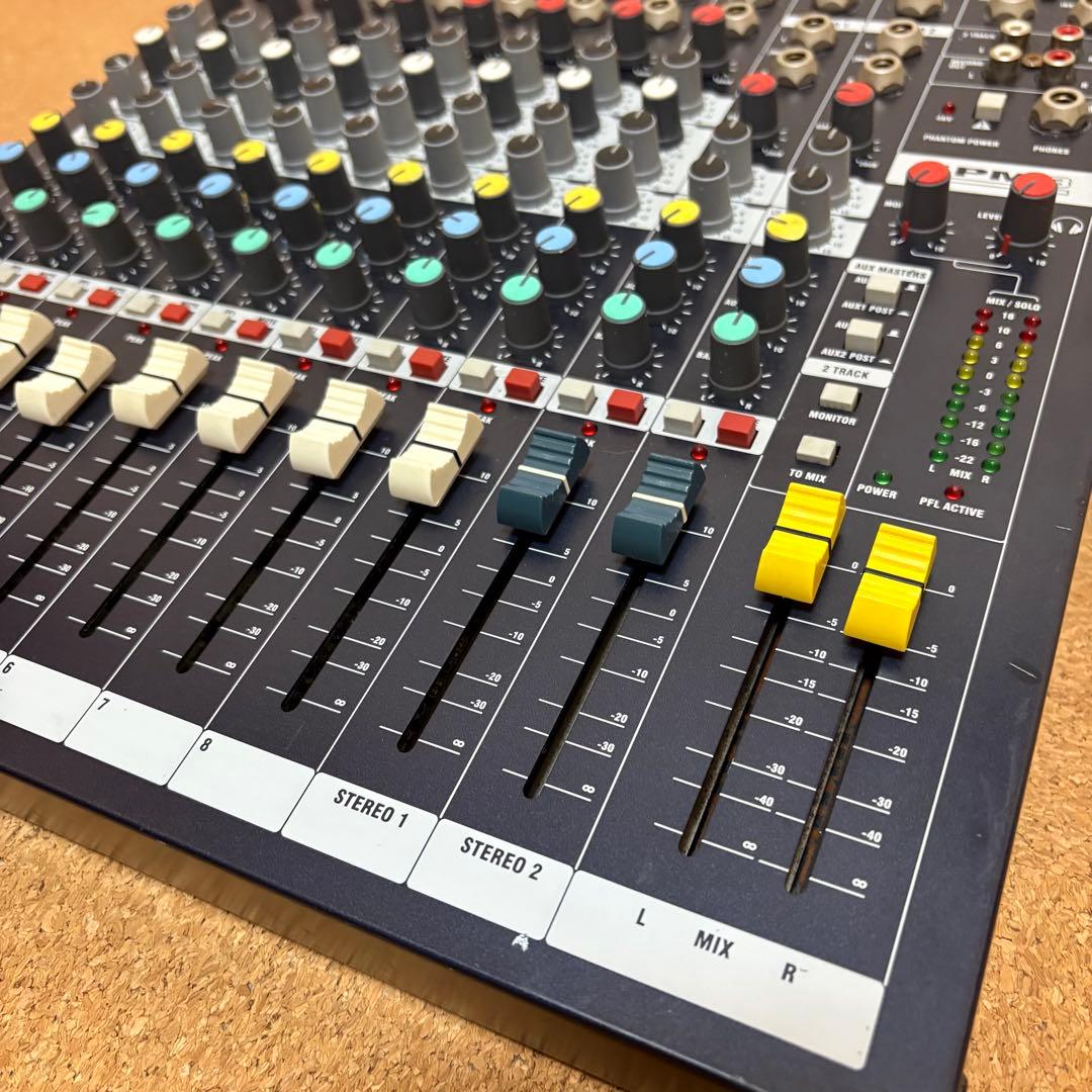 【良品】SOUNDCRAFT EPM8 アナログミキサー 動作品 本体のみ