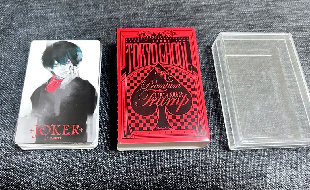 東京喰種 プレミアムトランプ 黒 赤