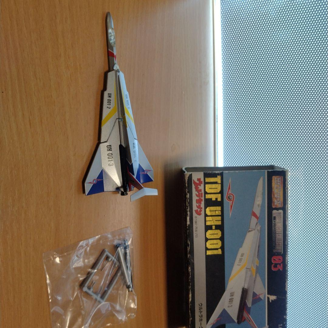 ウルトラマンセブンTDF UH-01 航空機