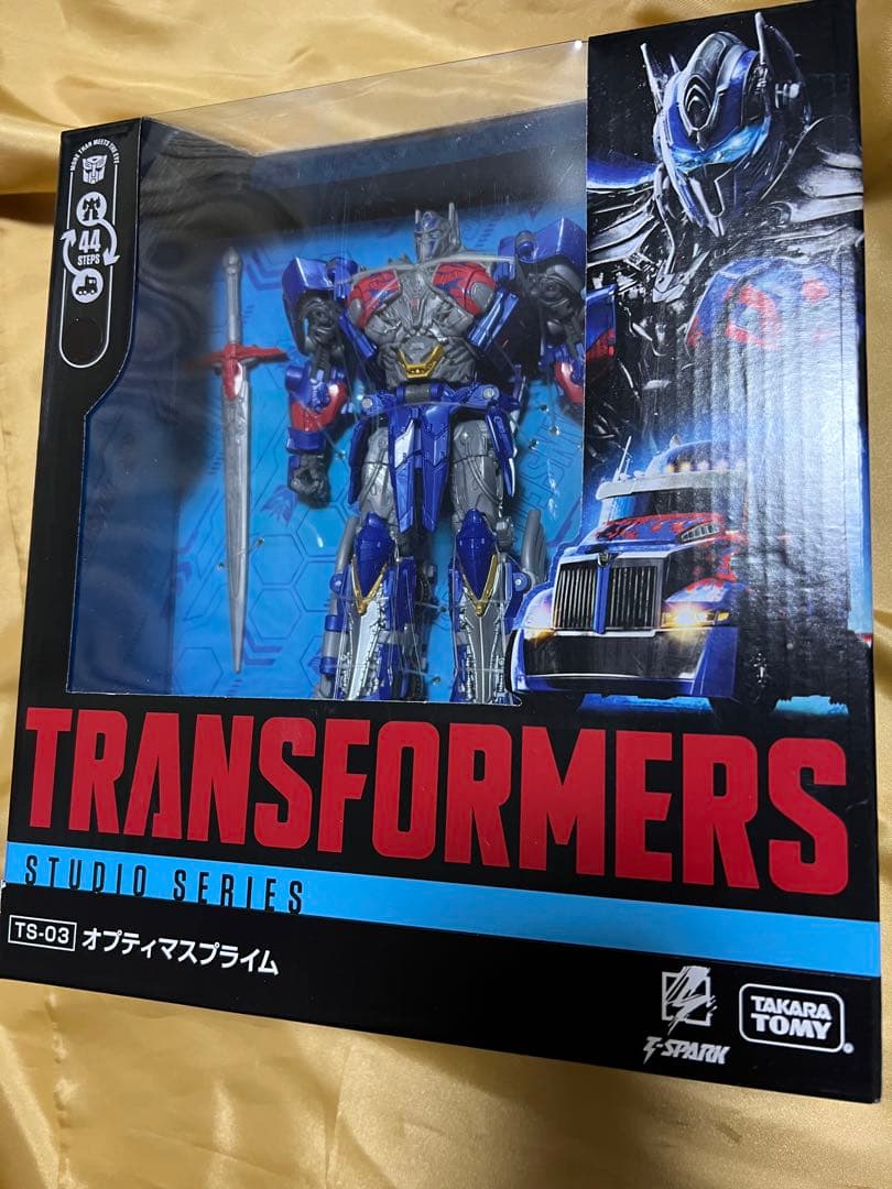 トランスフォーマー 最後の騎士王 スタジオシリーズ オプティマス・プライム