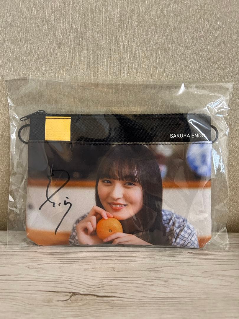値下げしました】乃木フェス 直筆サイン入り ポーチ 遠藤さくら