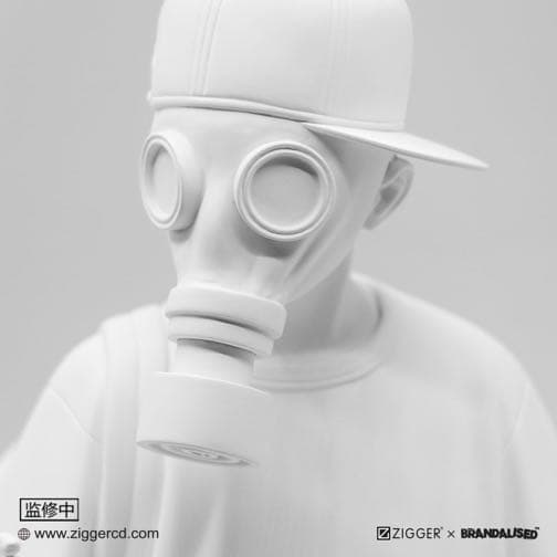 エア・ストライク・ボーイ　バンクシー　フィギュア　アートトイ//ZIGGER