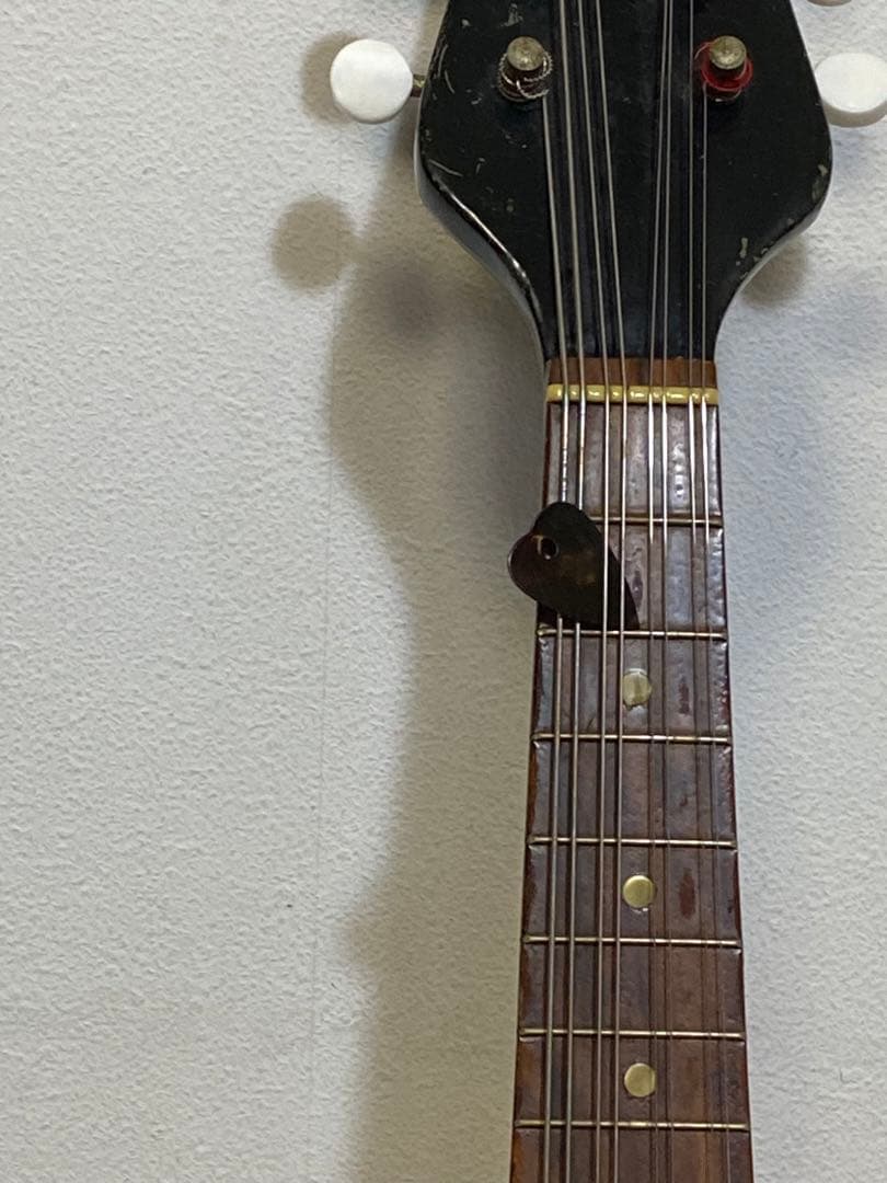 SUZUKIマンドリン【中古】ケース・ピック付き