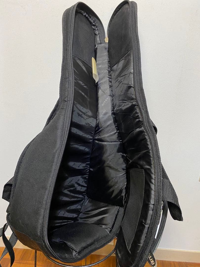 SUZUKIマンドリン【中古】ケース・ピック付き