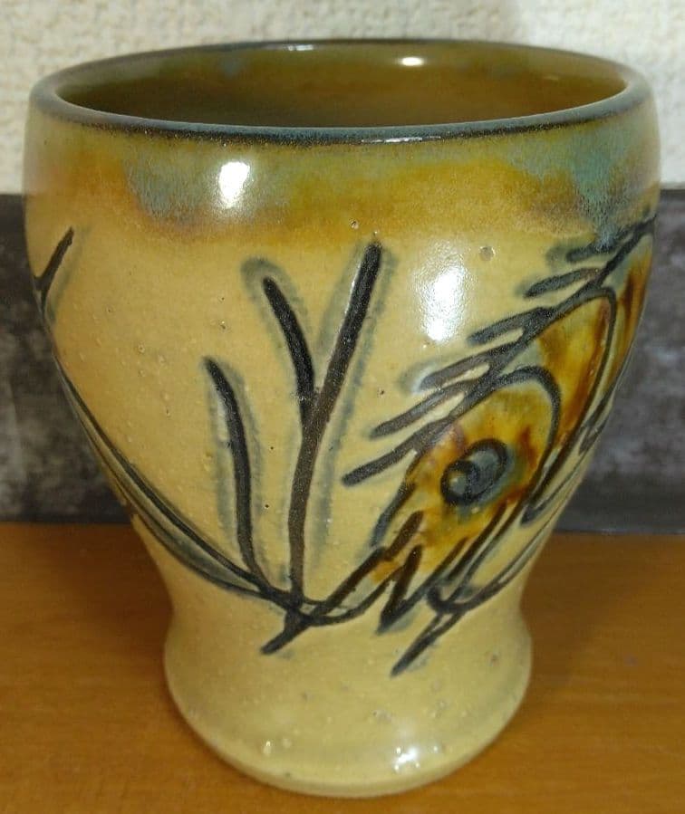 人間国宝 金城次郎 海老魚紋ゴブレット 栞 共箱 美品 やちむん 壷屋焼