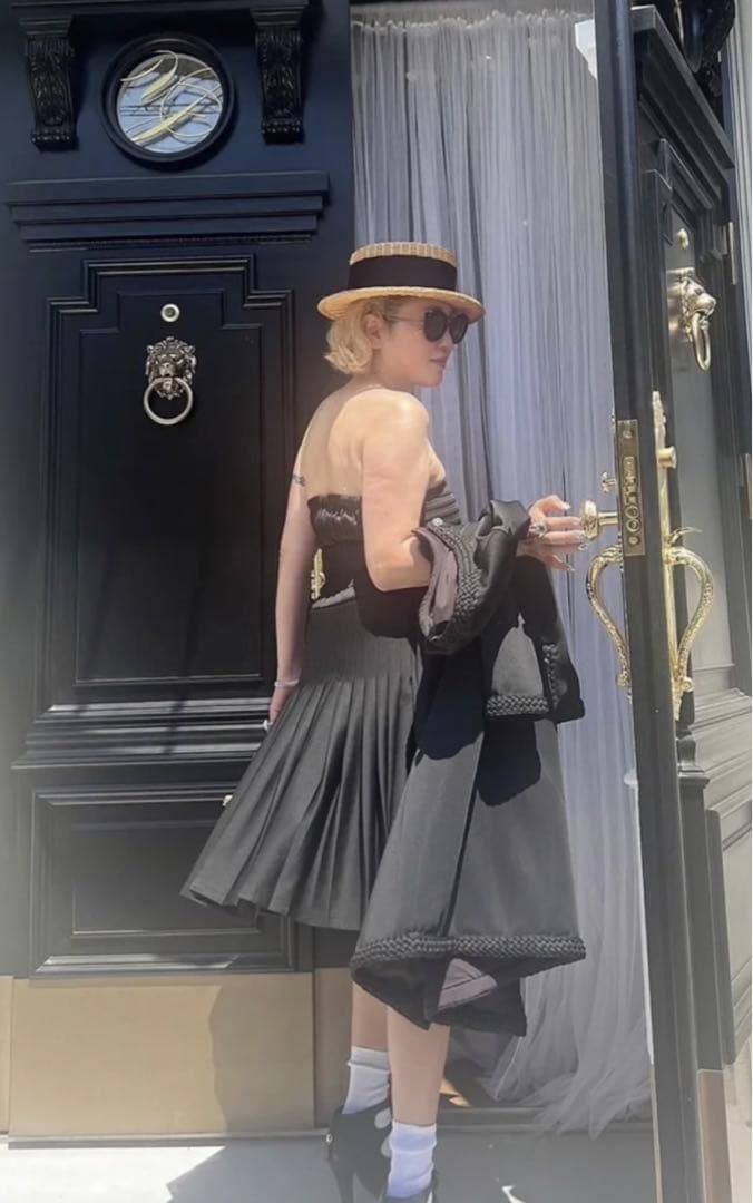 vaqutaux voyaje2wayタキシードプリーツスカート