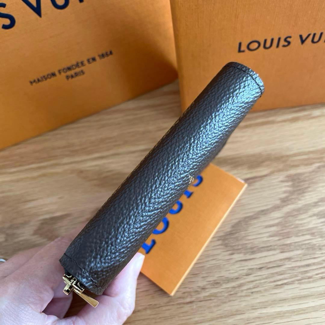 ルイヴィトン　ジッピー・パース モノグラムジャイアント