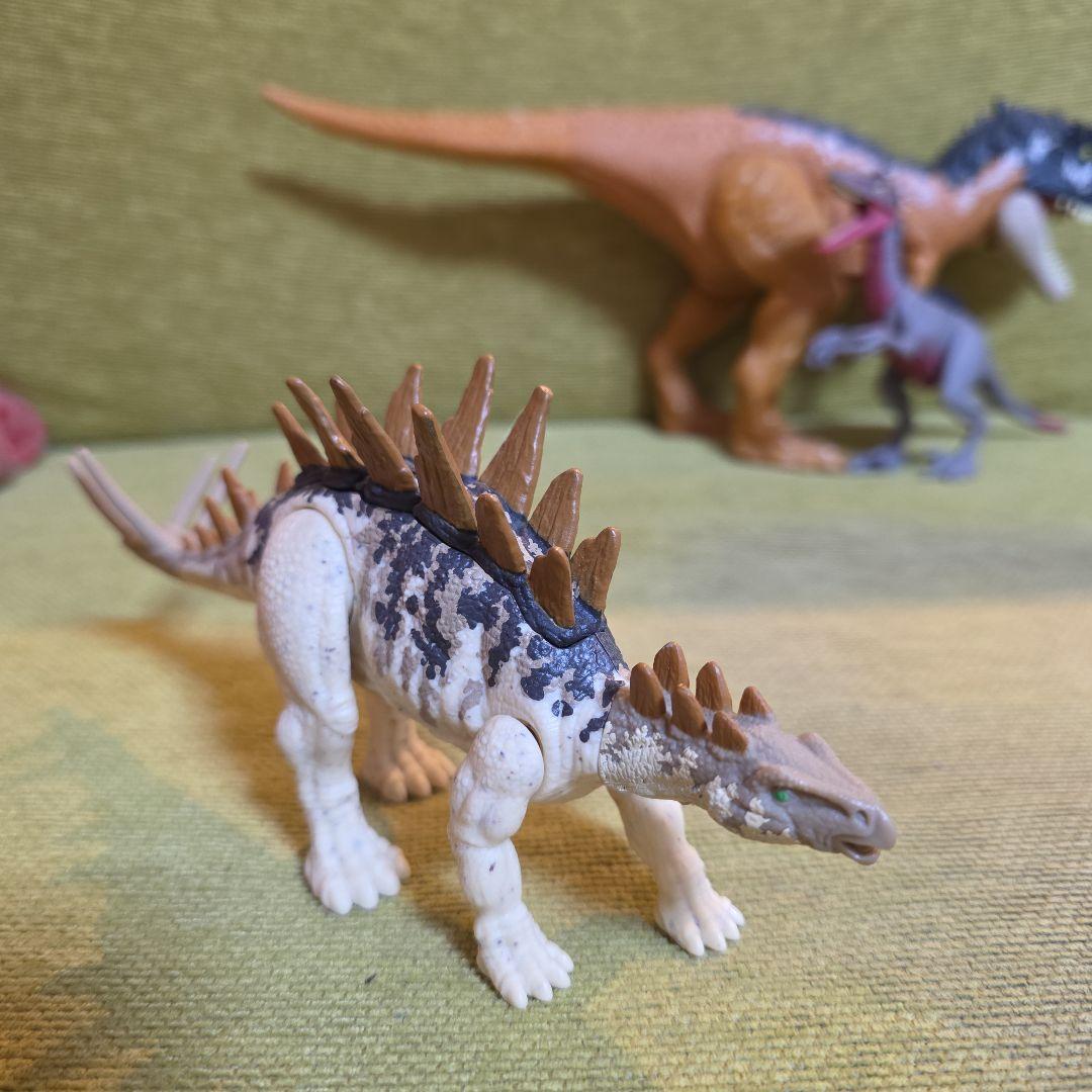 マテル　ジュラシックワールド　スコルピオヴェナトル　トロオドン