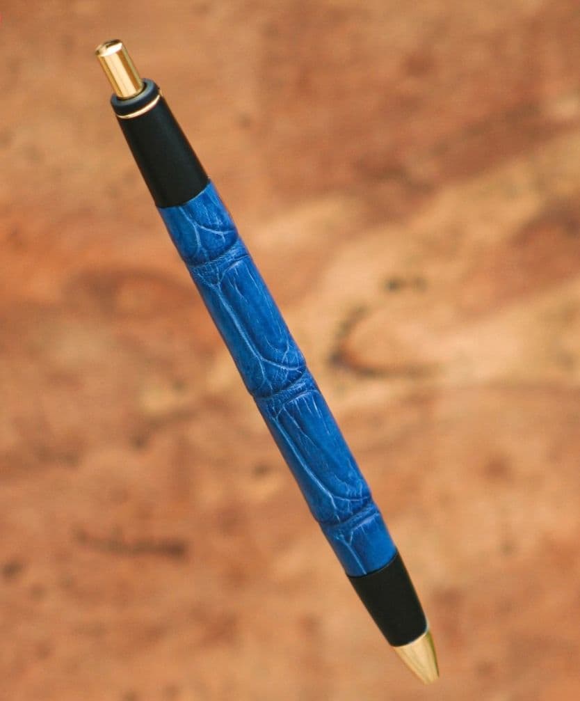 新品未開封】シックザール 夏限定 革軸ペン【クロコダイル 藍染 (薄藍