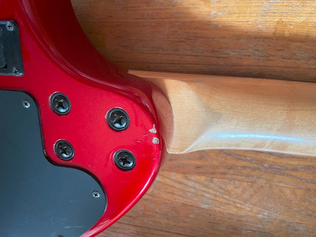 e*i様 訳アリ品 フェルナンデス ZO-3 芸達者 メタリックレッド トーン追