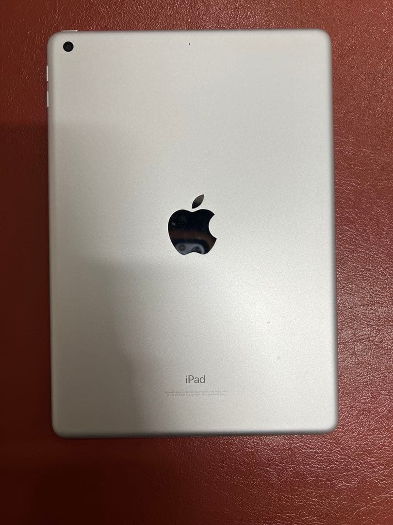 Apple iPad シルバー 本体　第6世代 Amazon.co.jp: 【整備済み品】 Apple iPad (第6世代) Wi-Fi +