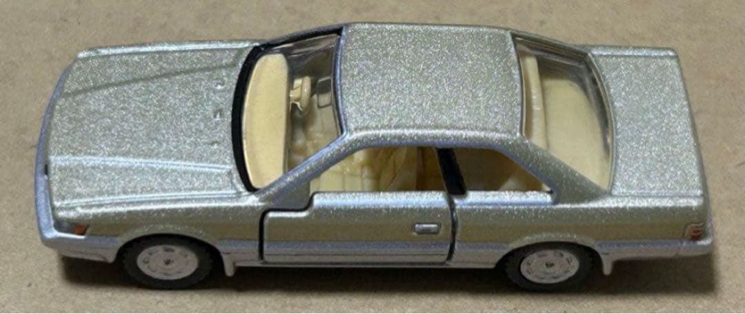 トミカリミテッドヴィンテージネオ トミカプレミアム あぶない刑事 レパード 3点