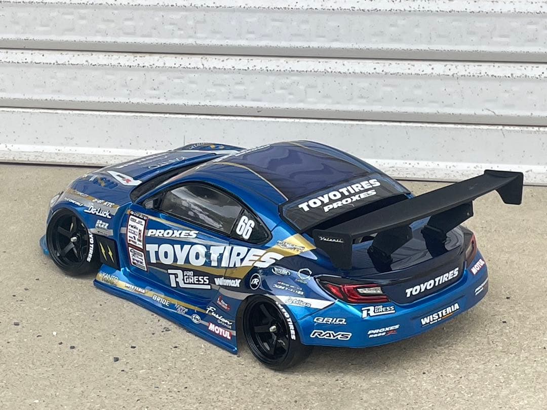 2024 SHIBATA GR86 D1GP TOYO仕様 塗装済未走行ボディ - メルカリ