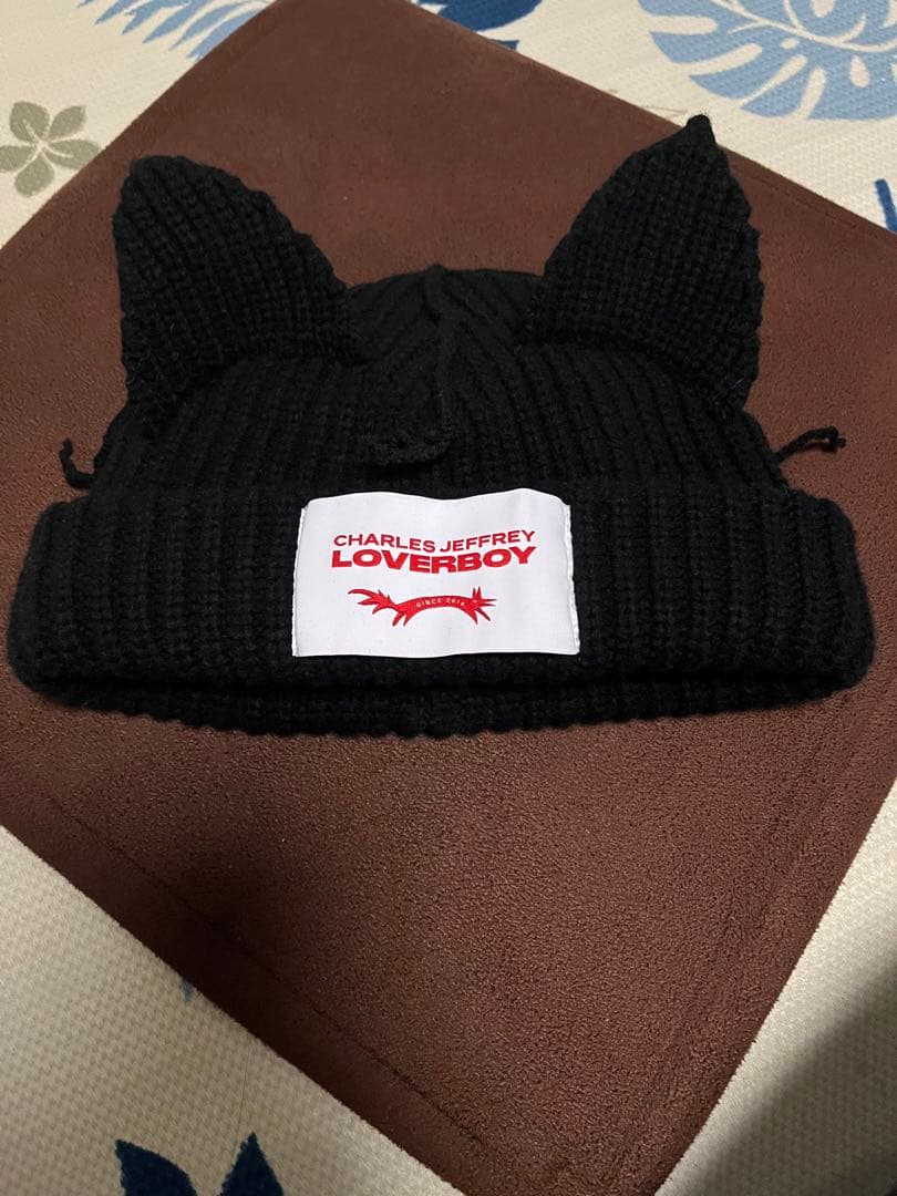 CHARLES JEFFREY LOVERBOY 猫耳 ニット帽ビーニー Amazon.co.jp