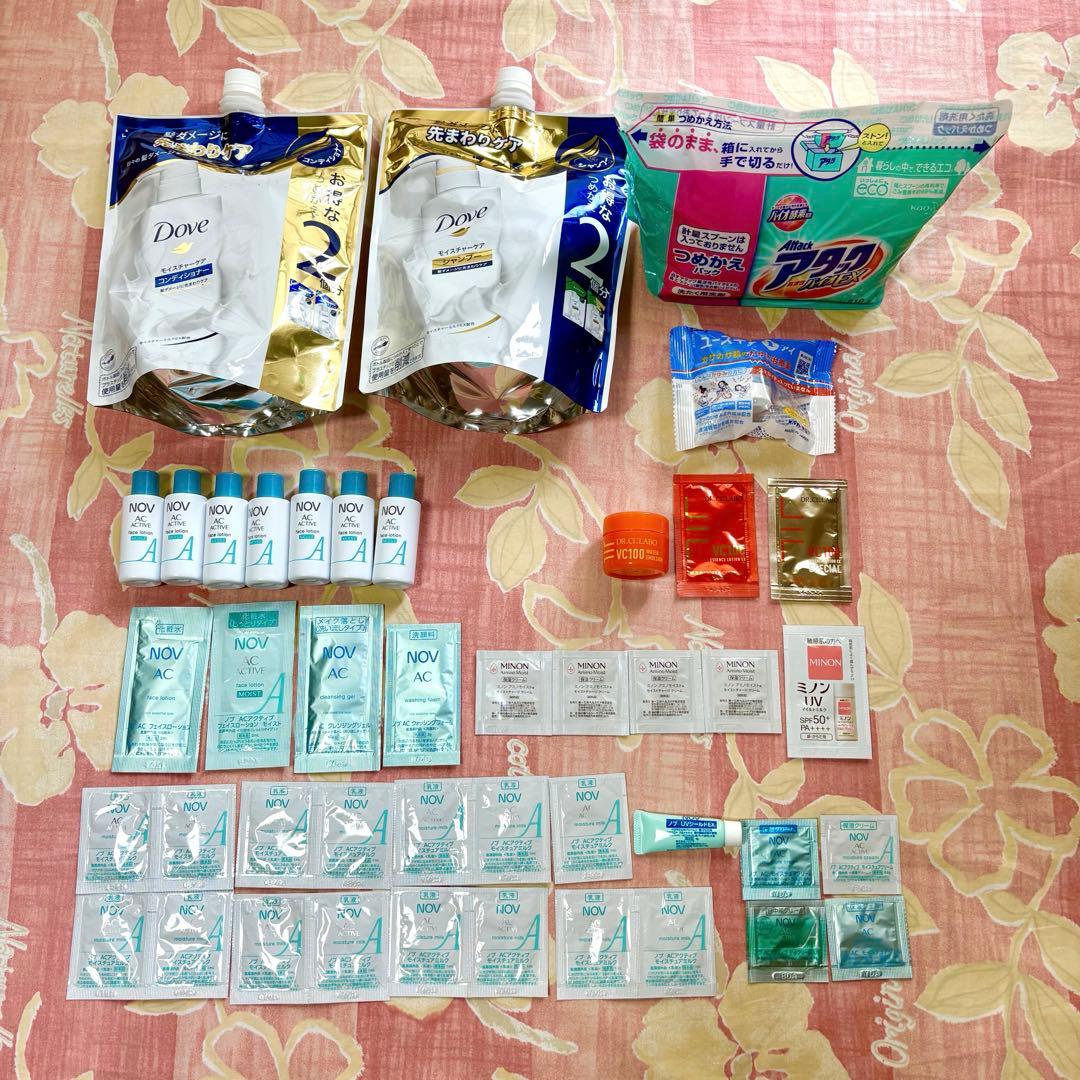 47点【クドわふたー 能美クドリャフカ◆ストラップ & 缶バッジ】おまけ付