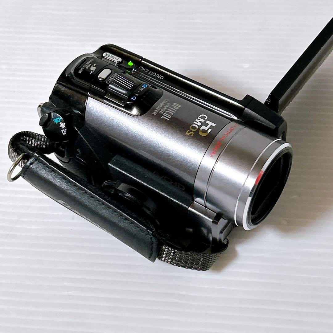Canon ビデオカメラ IVIS HF20