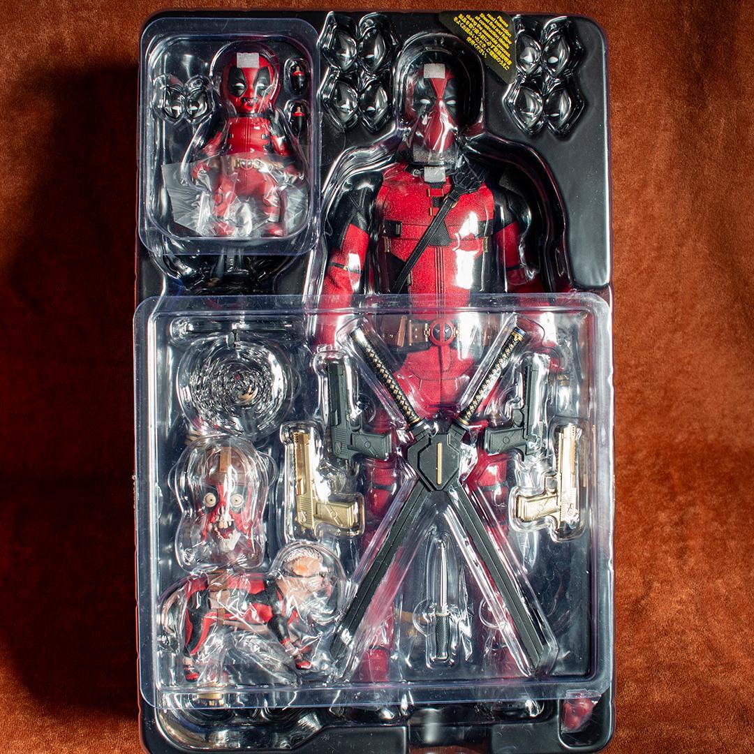 ホットトイズデッドプール ボーナスアクセサリー付きトイサピ限定