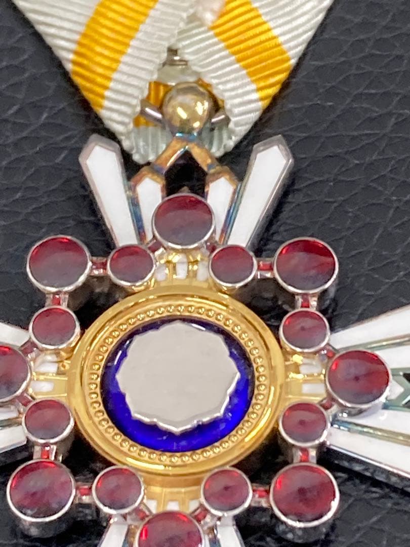 A！銀製　記念章　勲章　記章　バッチ　メダル　おまとめ５点セット