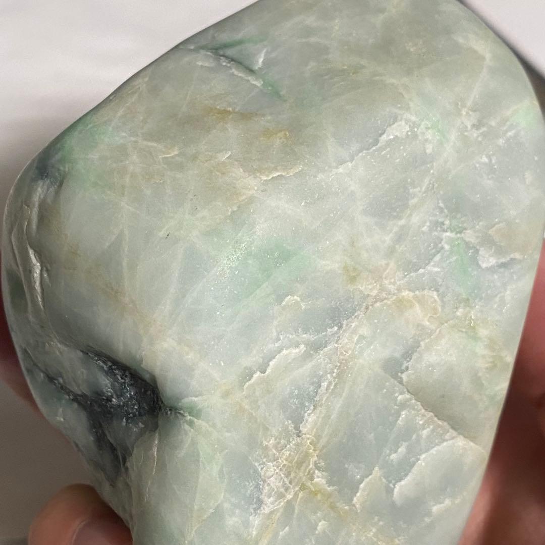 糸魚川翡翠 上質 白緑 小滝圧砕 1053g - メルカリ