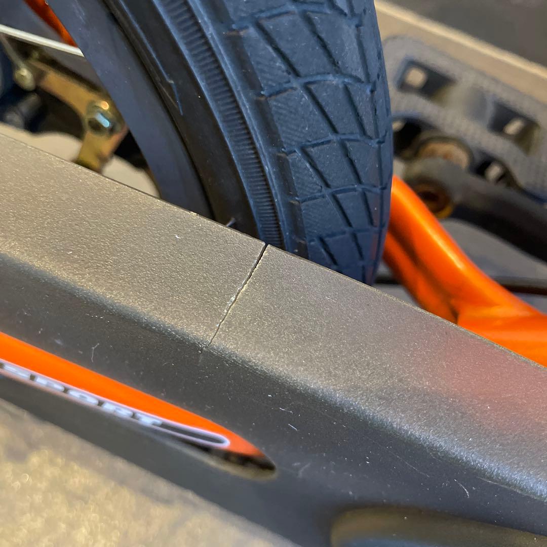 引取限定 東京都府中市周辺 】STRIDER ストライダー 14X オレンジ